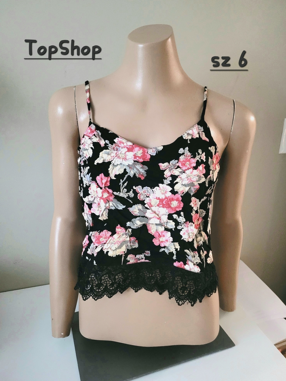 Topshop Black Floral Lace-Trim Tank Top - Pink & White Flowers